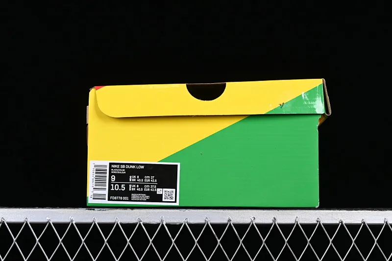All Categories Nk SB Dunk Series Nk SB Dunk Low Low-top sneakers Supreme x Nk SB Dunk Low "Rammellzee" joint model SB low-top sports and leisure sneakers FD8778-001